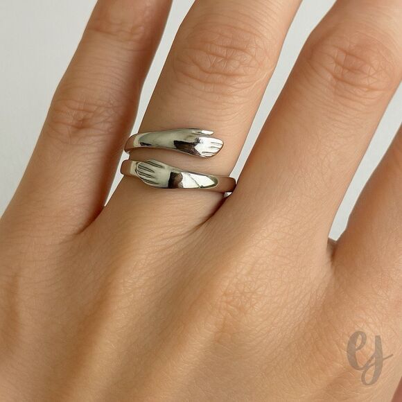 2 Matching Hugging Hands Adjustable His & Hers Ring Love Hug Rings Pair Set NEW - Picture 4 of 10